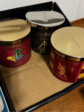 NWT Goose Creek Harry Potter Candle Trio Gryffindor, Deathly Hallows, Hogwarts
